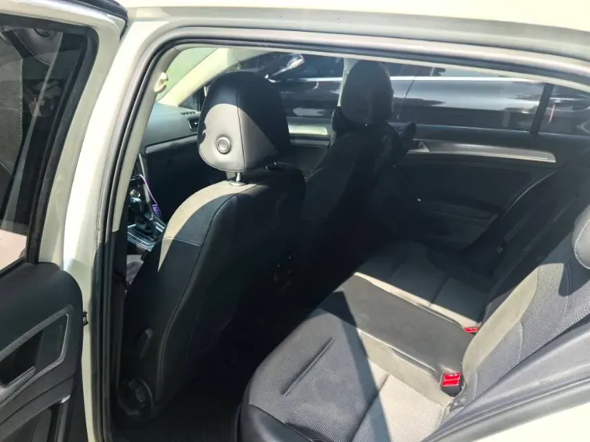 2019 Brilliance Auto V7 1.8T 231HP L4 7DCT,autocango,china used car exporter,china ev exporter,chinese used car exporter,chinese used ev exporter