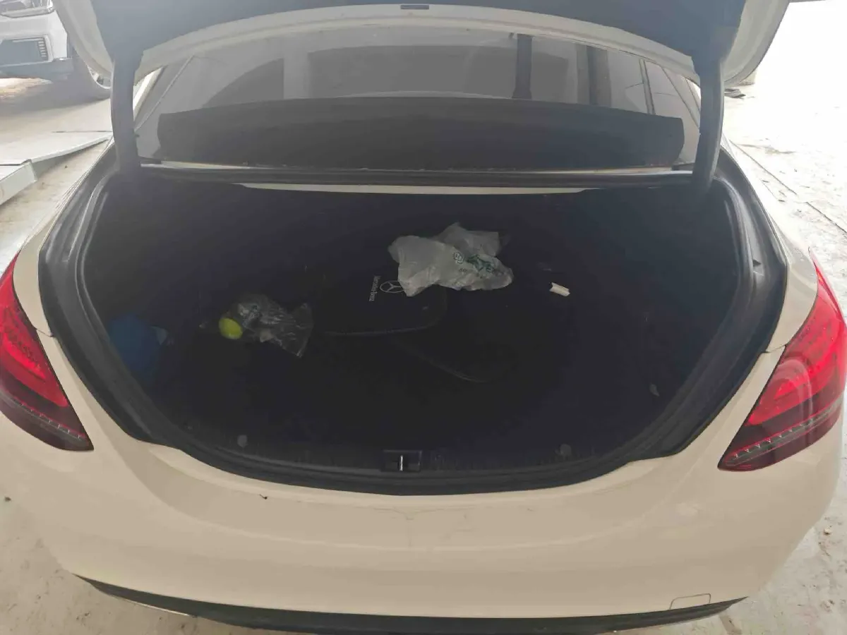 2021 Mercedes-Benz C Class 1.5T 184HP L4 9AT,autocango,china used car exporter,china ev exporter,chinese used car exporter,chinese used ev exporter