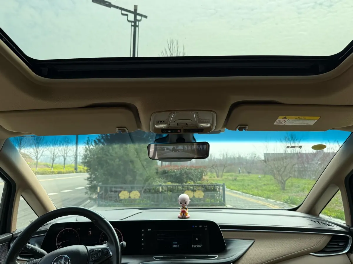 2021 Buick GL8 2.0T 237HP L4 9AT,autocango,china used car exporter,china ev exporter,chinese used car exporter,chinese used ev exporter