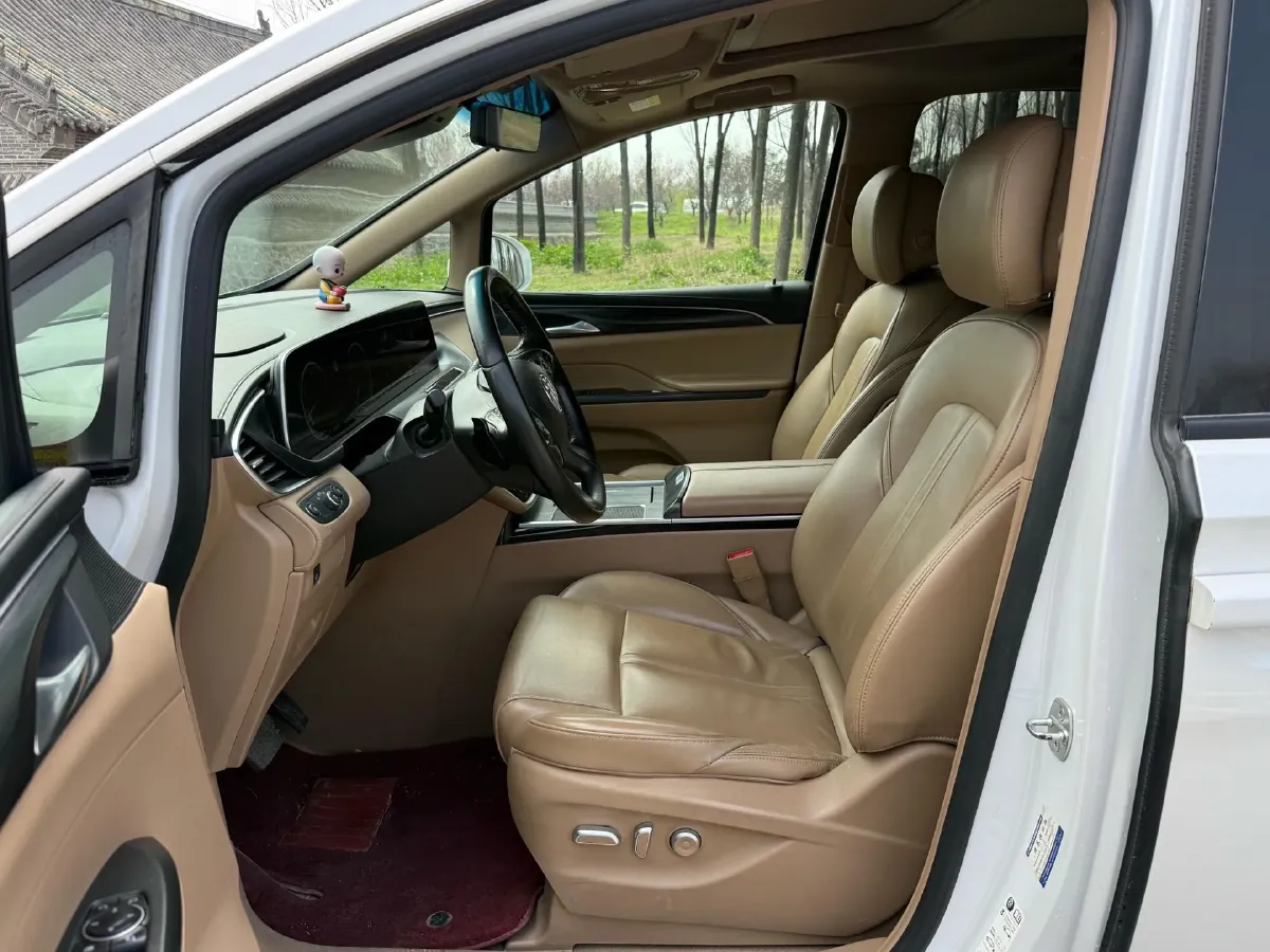 2021 Buick GL8 2.0T 237HP L4 9AT,autocango,china used car exporter,china ev exporter,chinese used car exporter,chinese used ev exporter
