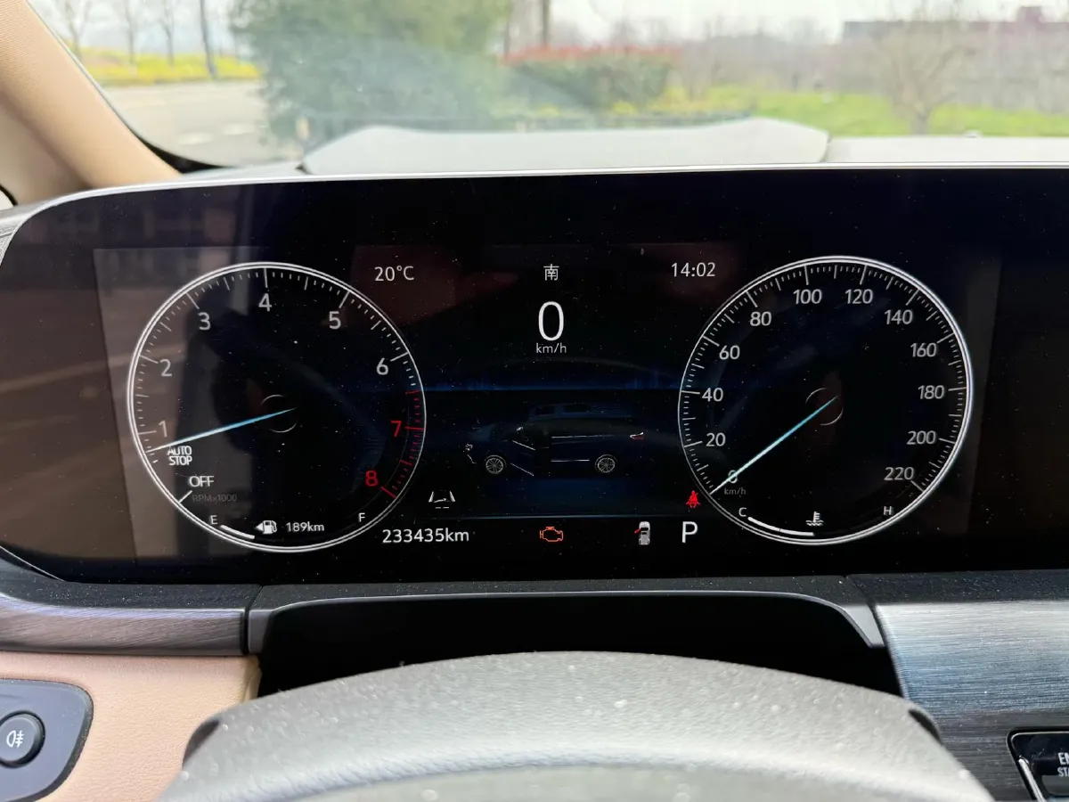 2021 Buick GL8 2.0T 237HP L4 9AT,autocango,china used car exporter,china ev exporter,chinese used car exporter,chinese used ev exporter