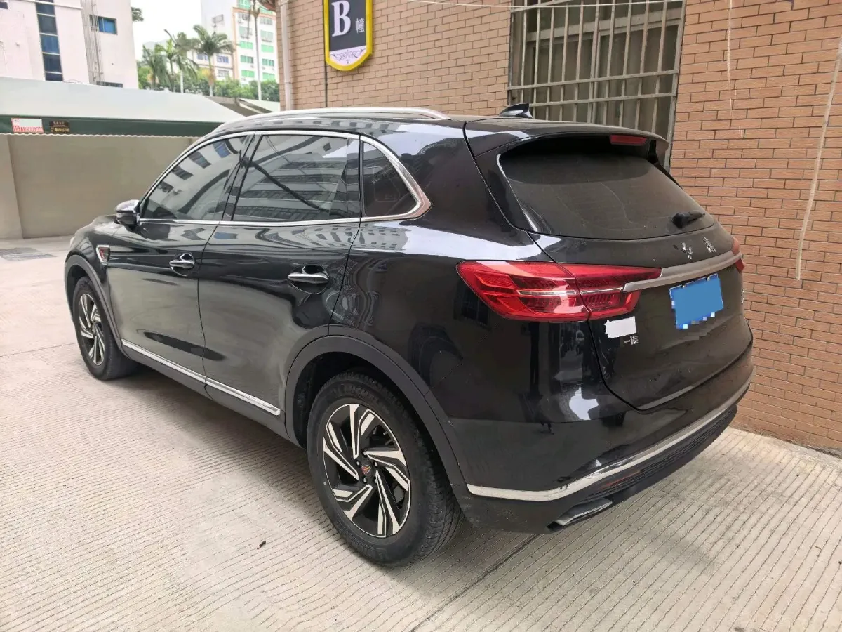 2022 HongQi HS5 2.0T 224HP L4 6AT,autocango,china used car exporter,china ev exporter,chinese used car exporter,chinese used ev exporter