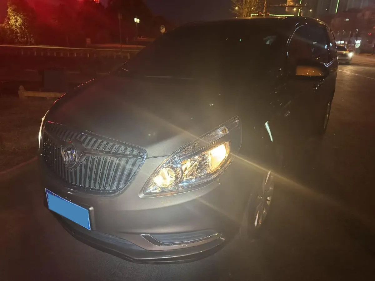 2018 Buick GL8 2.0T 260HP L4 6AT,autocango,china used car exporter,china ev exporter,chinese used car exporter,chinese used ev exporter