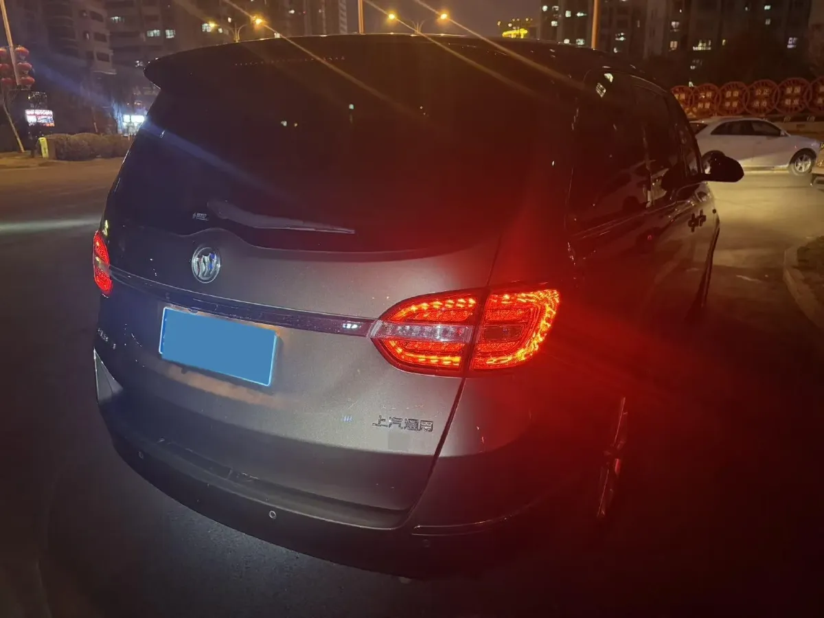 2018 Buick GL8 2.0T 260HP L4 6AT,autocango,china used car exporter,china ev exporter,chinese used car exporter,chinese used ev exporter