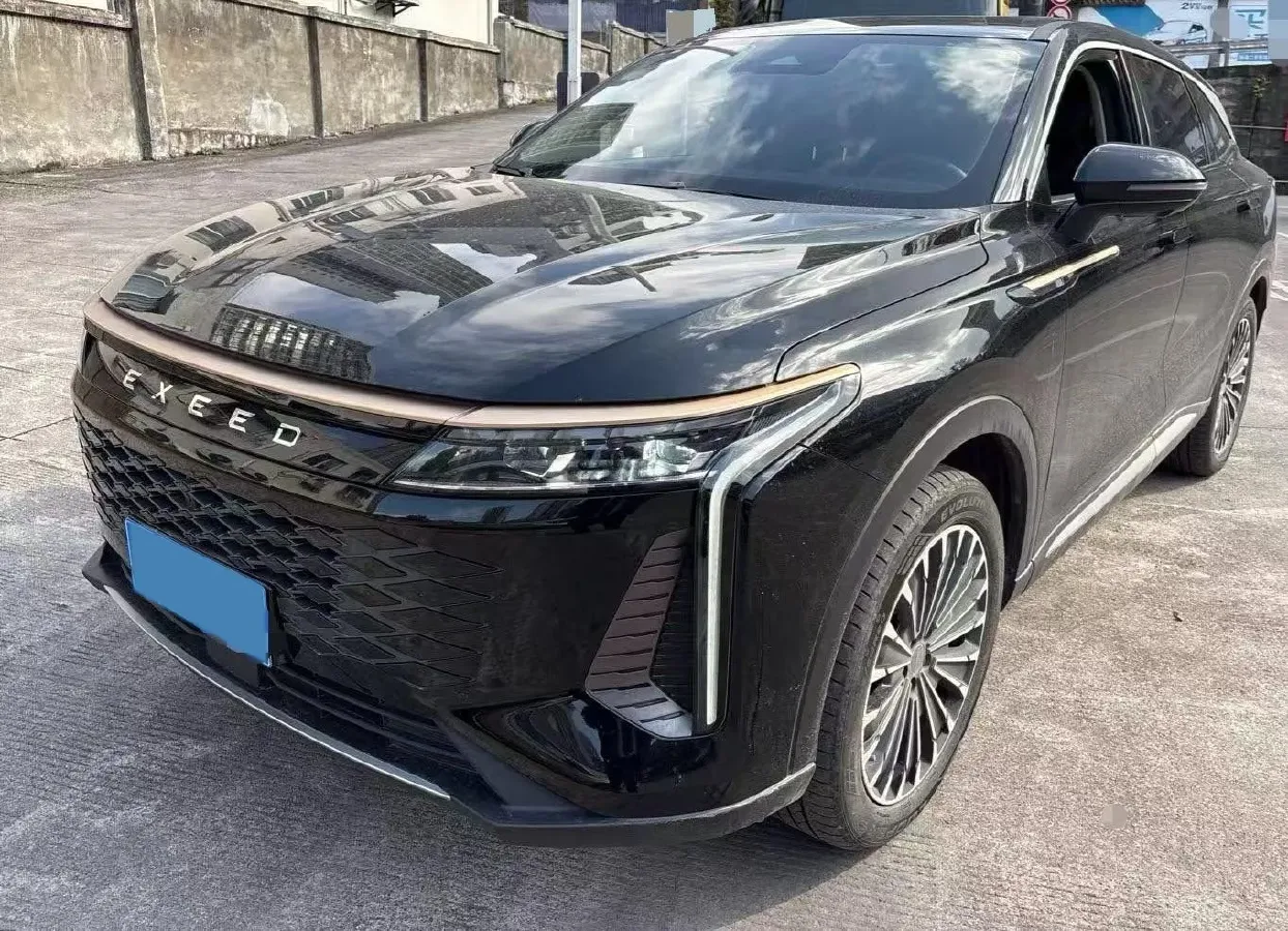2023 Exceed RX 2.0T 261HP L4 7DCT,autocango,china used car exporter,china ev exporter,chinese used car exporter,chinese used ev exporter