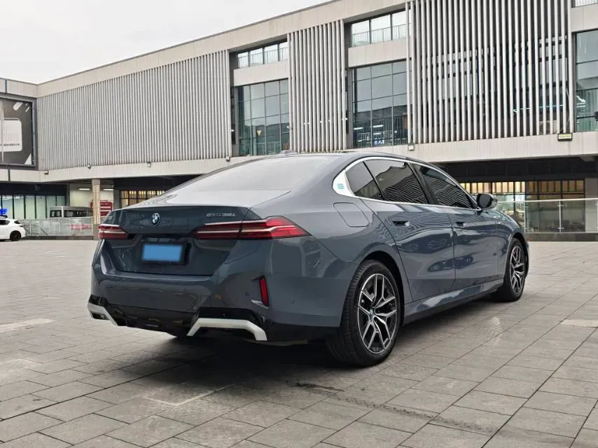 2024 BMW i5 BEV 79.05KWH,autocango,china used car exporter,china ev exporter,chinese used car exporter,chinese used ev exporter