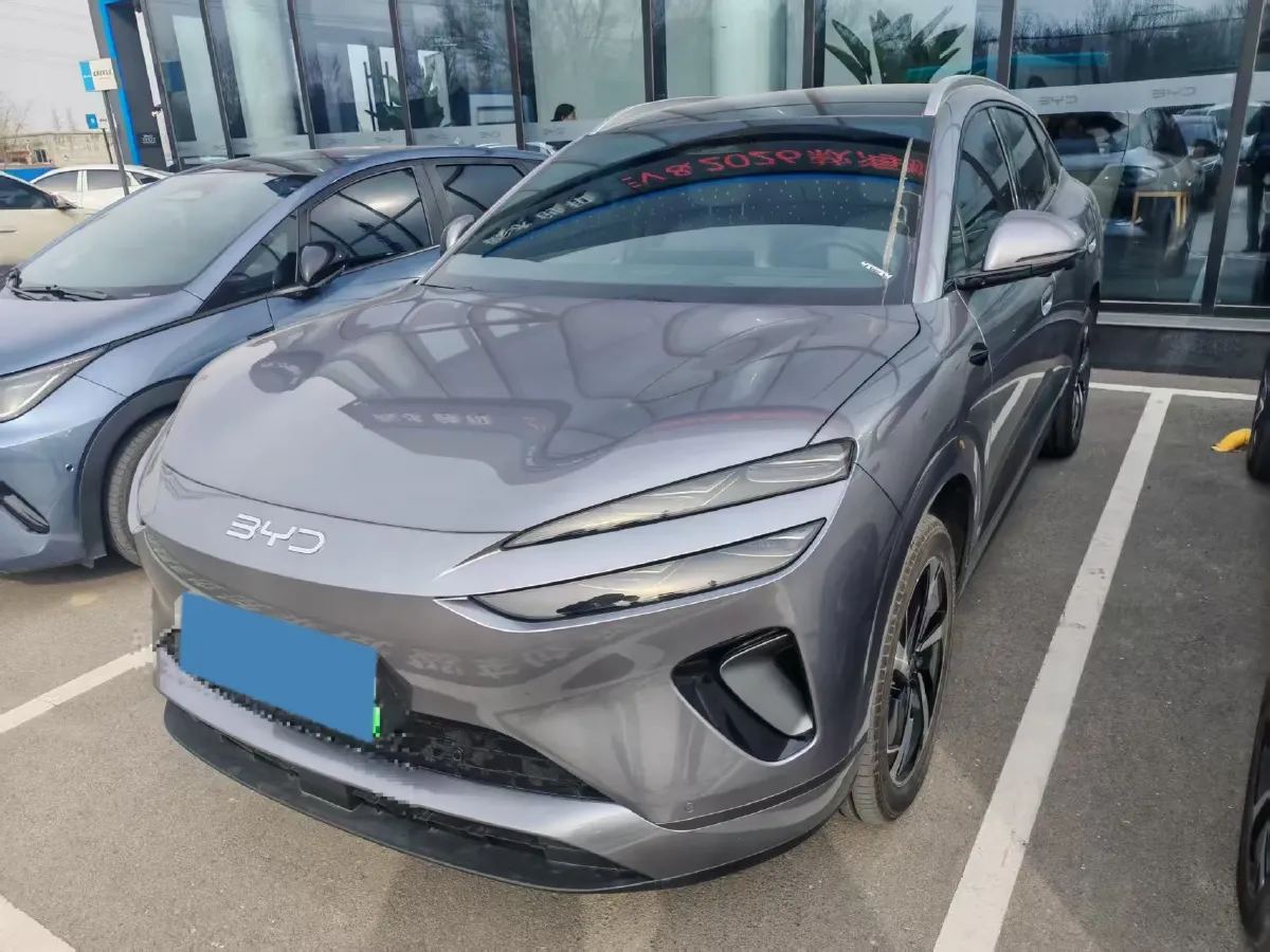 2025 LanDian E5 PLUS 1.5L 95HP L4 E-CVT PHEV,autocango,china used car exporter,china ev exporter,chinese used car exporter,chinese used ev exporter