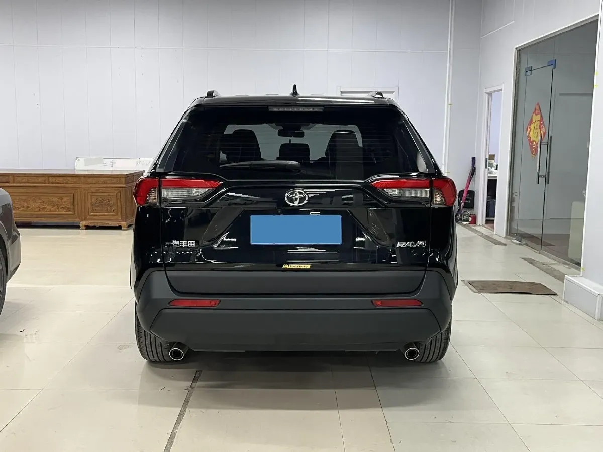 2024 Toyota RAV4 2.0L 171HP L4 CVT,autocango,china used car exporter,china ev exporter,chinese used car exporter,chinese used ev exporter