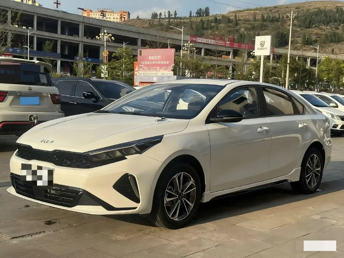 2023 Kia K3 1.4T 140HP L4 7DCT,autocango,china used car exporter,china ev exporter,chinese used car exporter,chinese used ev exporter