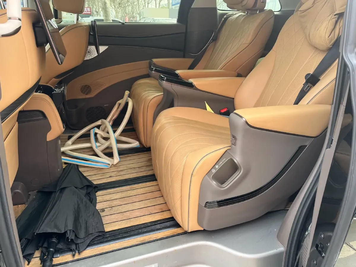 2022 Mercedes-Benz GLC Class 2.0T 197HP L4 9AT,autocango,china used car exporter,china ev exporter,chinese used car exporter,chinese used ev exporter