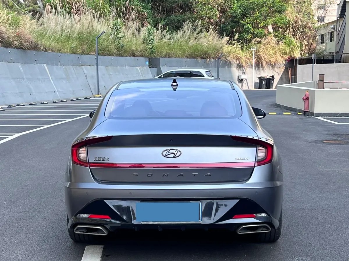 2022 Hyundai Sonata 2.0T 240HP L4 8AT,autocango,china used car exporter,china ev exporter,chinese used car exporter,chinese used ev exporter