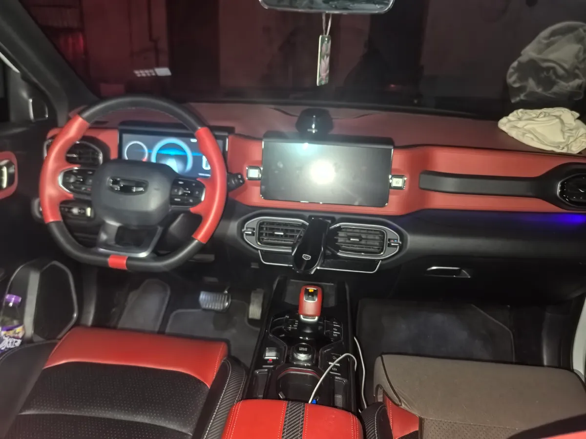 2020 Geely ICON 1.5T 177HP L3 7DCT,autocango,china used car exporter,china ev exporter,chinese used car exporter,chinese used ev exporter