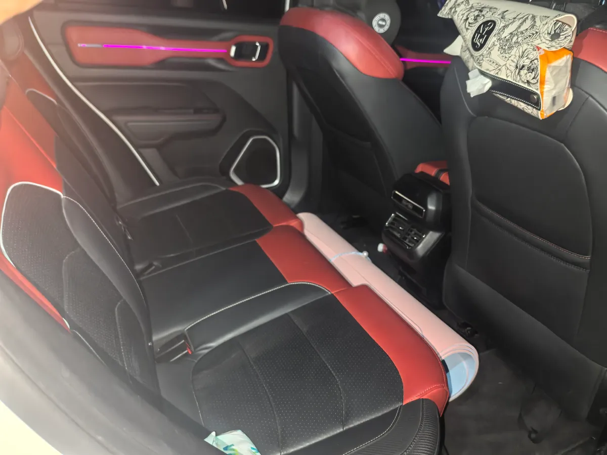 2020 Geely ICON 1.5T 177HP L3 7DCT,autocango,china used car exporter,china ev exporter,chinese used car exporter,chinese used ev exporter