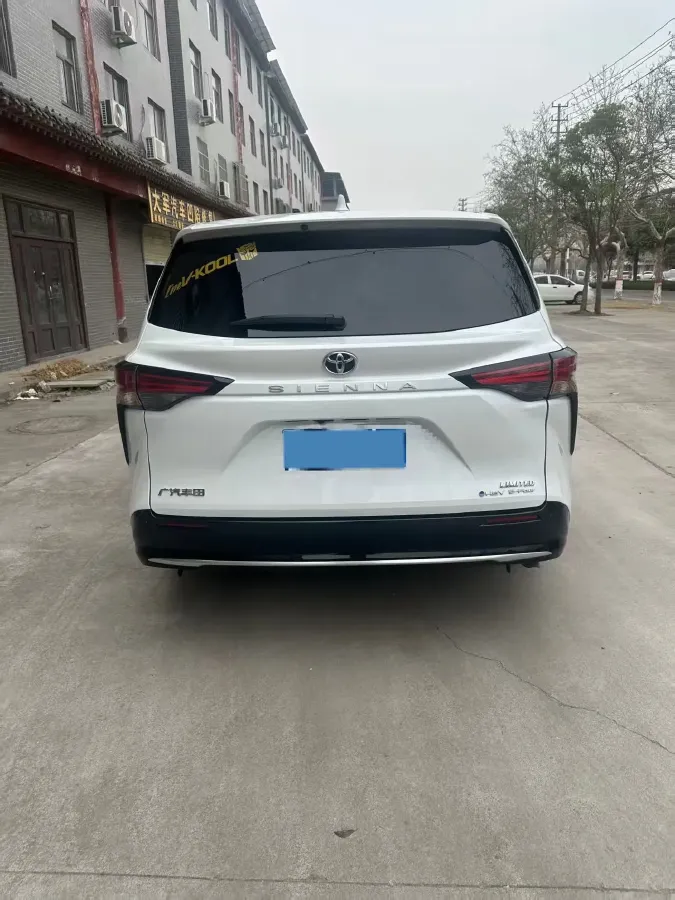 2026 Toyota Sienna 2.5L 189HP L4 E-CVT Hybrid,autocango,china used car exporter,china ev exporter,chinese used car exporter,chinese used ev exporter