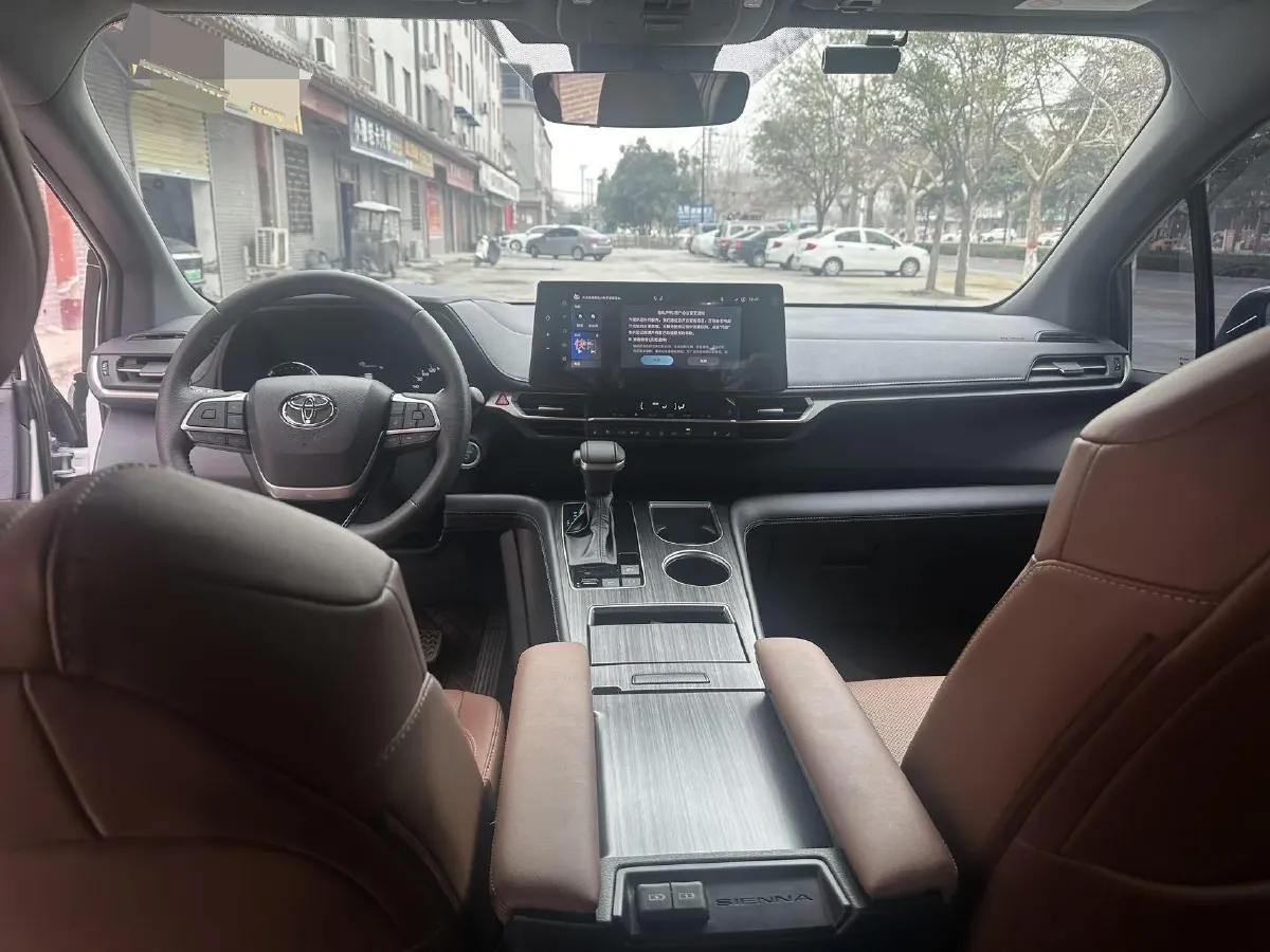 2026 Toyota Sienna 2.5L 189HP L4 E-CVT Hybrid,autocango,china used car exporter,china ev exporter,chinese used car exporter,chinese used ev exporter