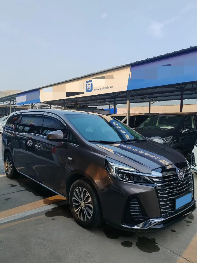 2023 Buick GL8 2.0T 237HP L4 9AT,autocango,china used car exporter,china ev exporter,chinese used car exporter,chinese used ev exporter