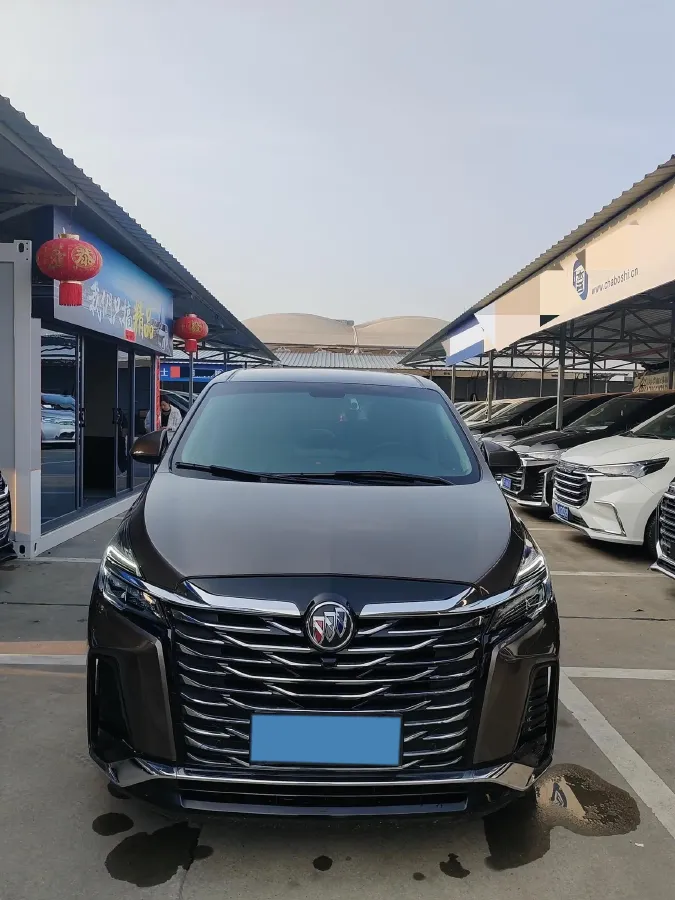 2023 Buick GL8 2.0T 237HP L4 9AT,autocango,china used car exporter,china ev exporter,chinese used car exporter,chinese used ev exporter