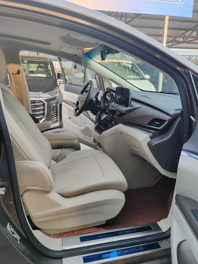 2023 Buick GL8 2.0T 237HP L4 9AT,autocango,china used car exporter,china ev exporter,chinese used car exporter,chinese used ev exporter