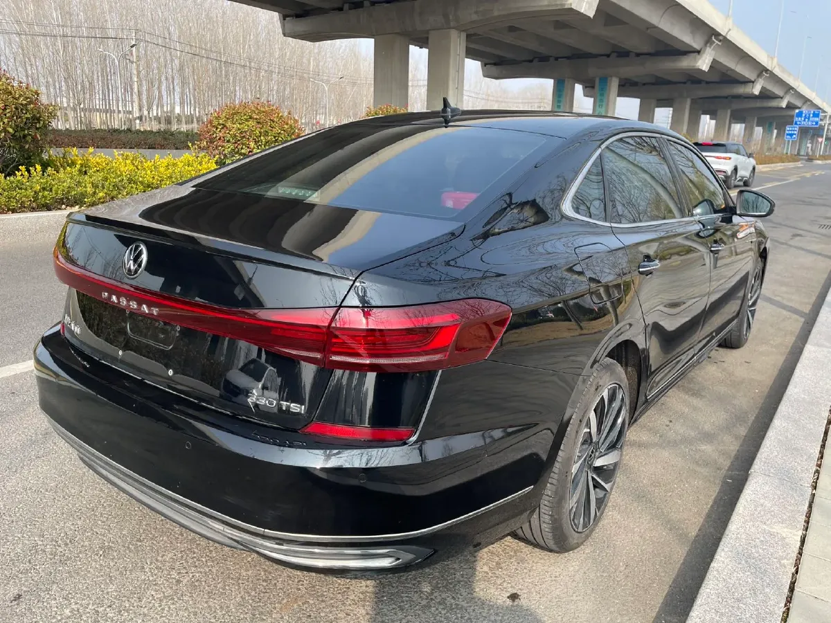 2023 Volkswagen Passat 2.0T 186HP L4 7DCT,autocango,china used car exporter,china ev exporter,chinese used car exporter,chinese used ev exporter