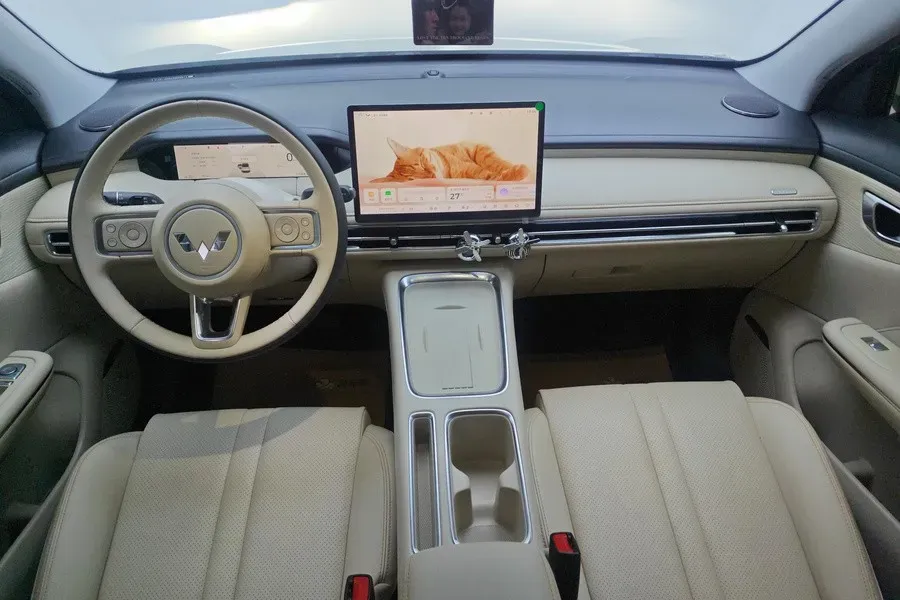 2025 WuLing BinGuo BEV,autocango,china used car exporter,china ev exporter,chinese used car exporter,chinese used ev exporter