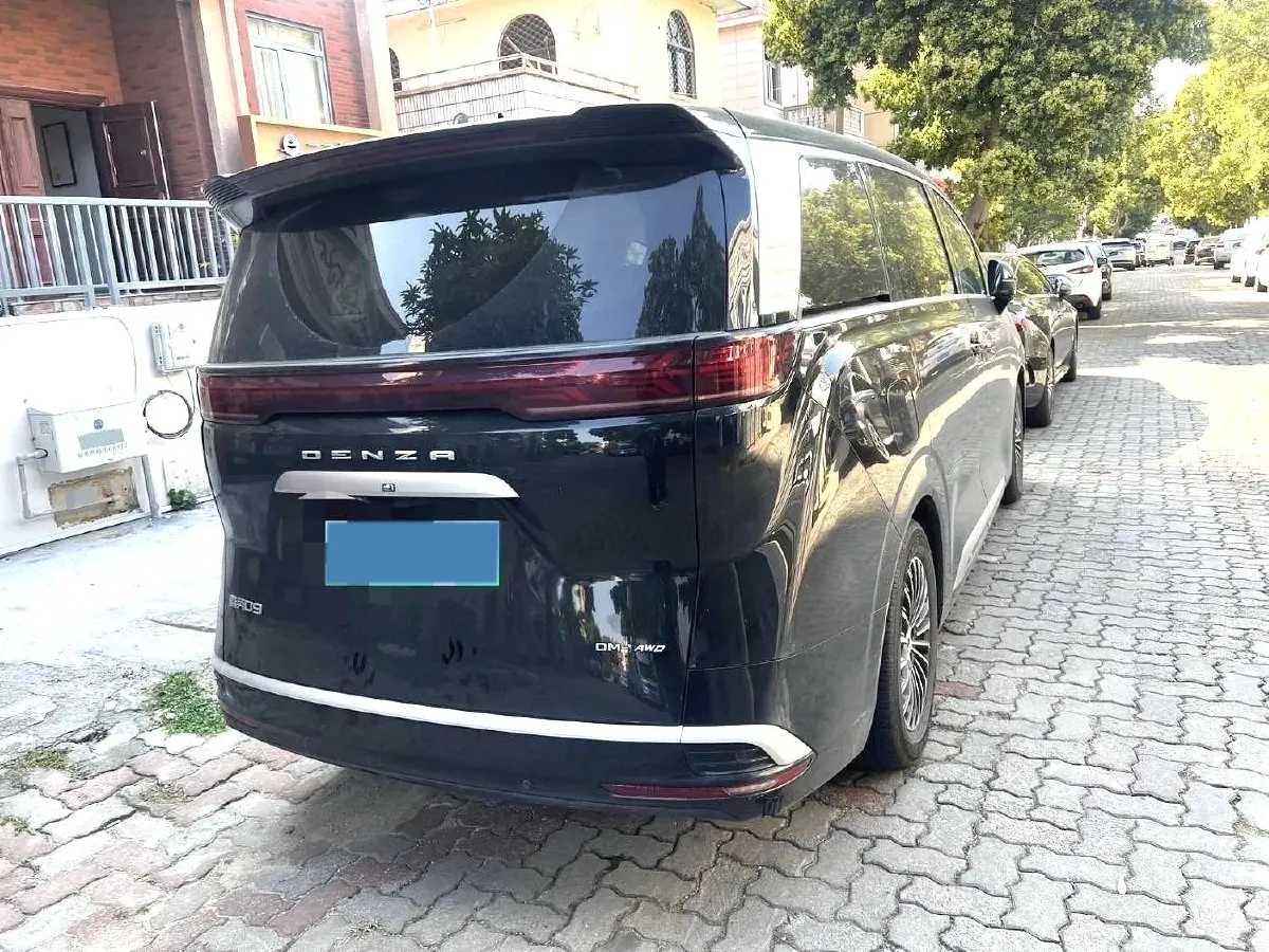 2022 Mercedes-Benz GLC Class 2.0T 197HP L4 9AT,autocango,china used car exporter,china ev exporter,chinese used car exporter,chinese used ev exporter