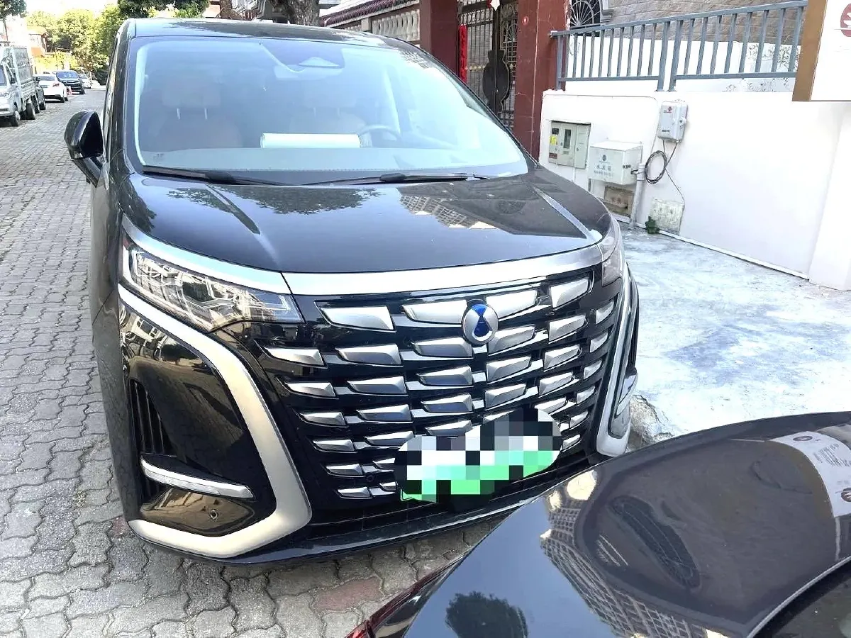 2022 Mercedes-Benz GLC Class 2.0T 197HP L4 9AT,autocango,china used car exporter,china ev exporter,chinese used car exporter,chinese used ev exporter