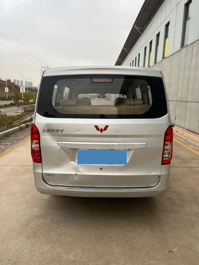 2015 WuLing HongGuang 1.5L 112HP L4 5MT,autocango,china used car exporter,china ev exporter,chinese used car exporter,chinese used ev exporter