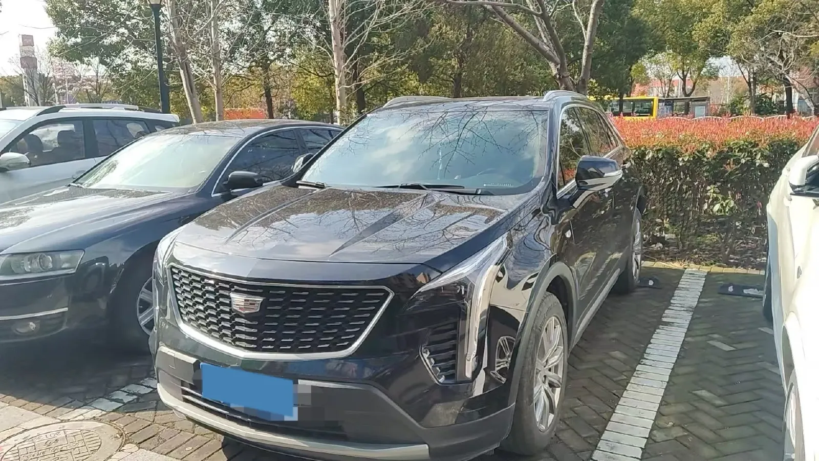 2022 Cadillac XT4 2.0T 237HP L4 9AT,autocango,china used car exporter,china ev exporter,chinese used car exporter,chinese used ev exporter