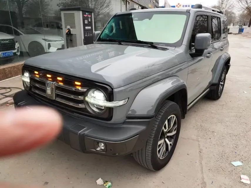 2023 Tank 300 2.0T 227HP L4 8AT,autocango,china used car exporter,china ev exporter,chinese used car exporter,chinese used ev exporter