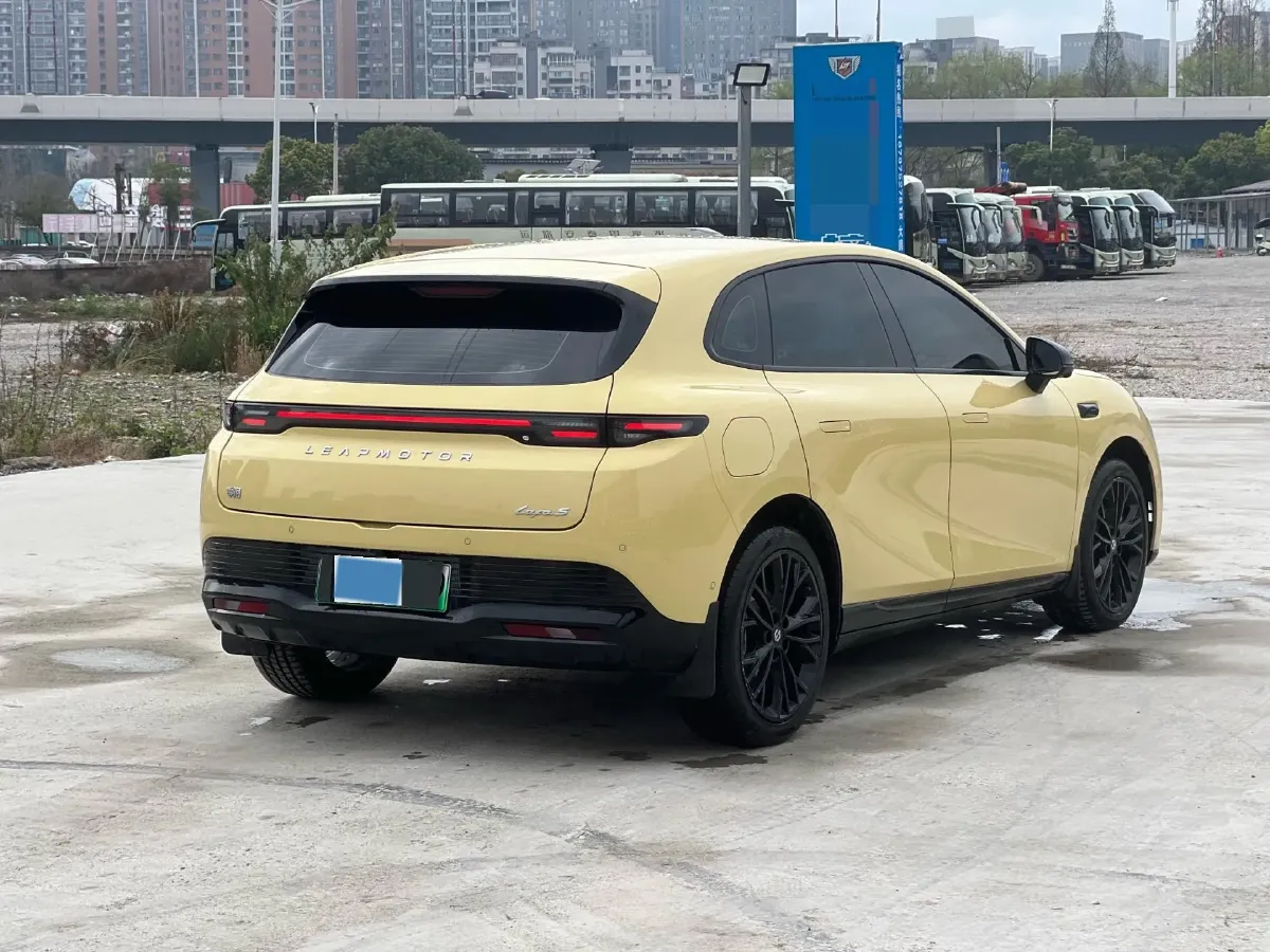 2026 Leapmotor Lafa5 BEV,autocango,china used car exporter,china ev exporter,chinese used car exporter,chinese used ev exporter