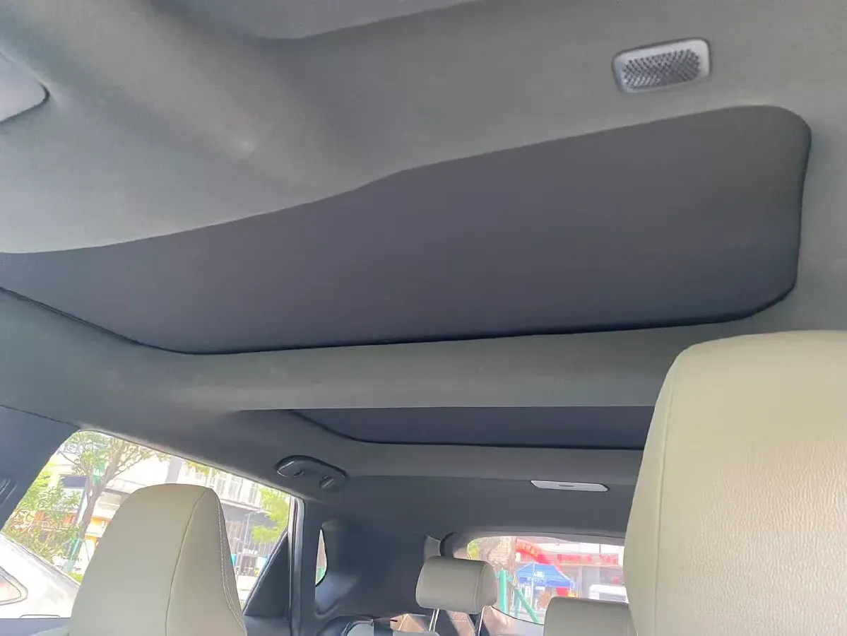 2022 Toyota bZ4X BEV 66.7KWH,autocango,china used car exporter,china ev exporter,chinese used car exporter,chinese used ev exporter