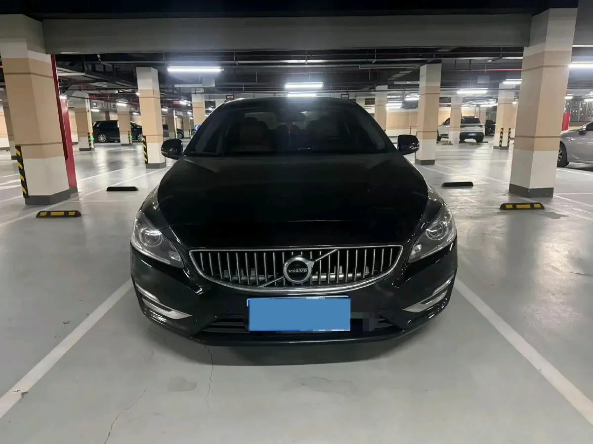 2019 Volkswagen Passat 1.4T 150HP L4 6DCT PHEV 12.1KWH,autocango,china used car exporter,china ev exporter,chinese used car exporter,chinese used ev exporter