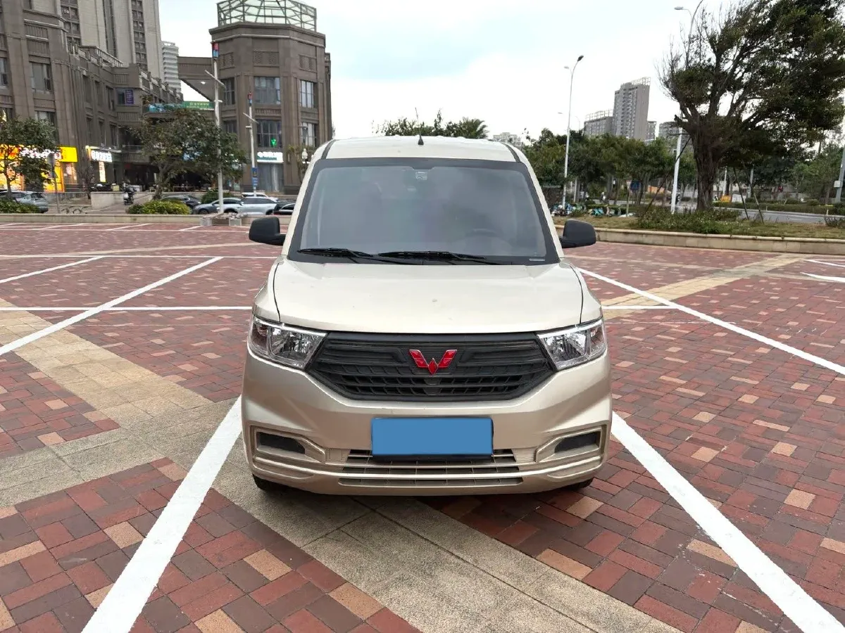 2022 JinBei Little Sea Lion X30 1.5L 102HP L4 5MT,autocango,china used car exporter,china ev exporter,chinese used car exporter,chinese used ev exporter