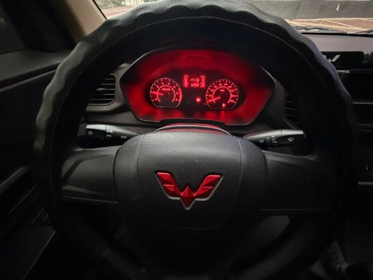 2022 JinBei Little Sea Lion X30 1.5L 102HP L4 5MT,autocango,china used car exporter,china ev exporter,chinese used car exporter,chinese used ev exporter