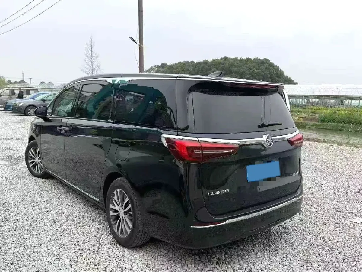 2022 Buick GL8 2.0T 237HP L4 9AT,autocango,china used car exporter,china ev exporter,chinese used car exporter,chinese used ev exporter