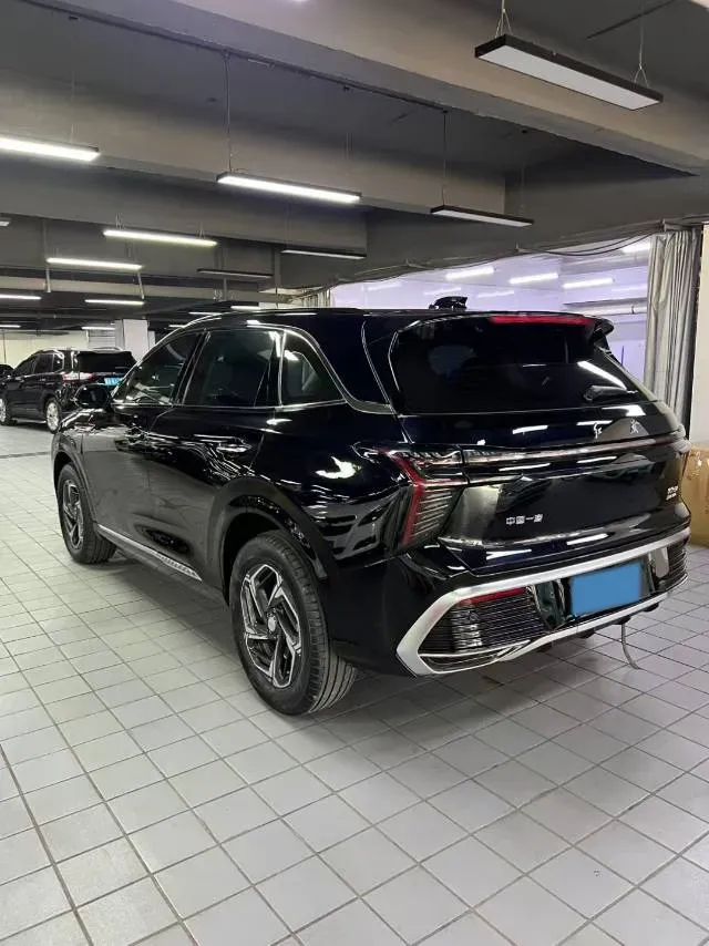 2023 HongQi HS3 1.5T 169HP L4 7DCT,autocango,china used car exporter,china ev exporter,chinese used car exporter,chinese used ev exporter