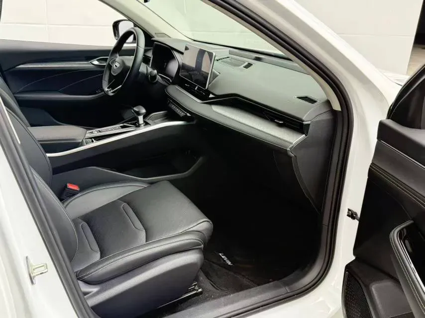 2021 Geely Preface 2.0T 190HP L4 7DCT,autocango,china used car exporter,china ev exporter,chinese used car exporter,chinese used ev exporter