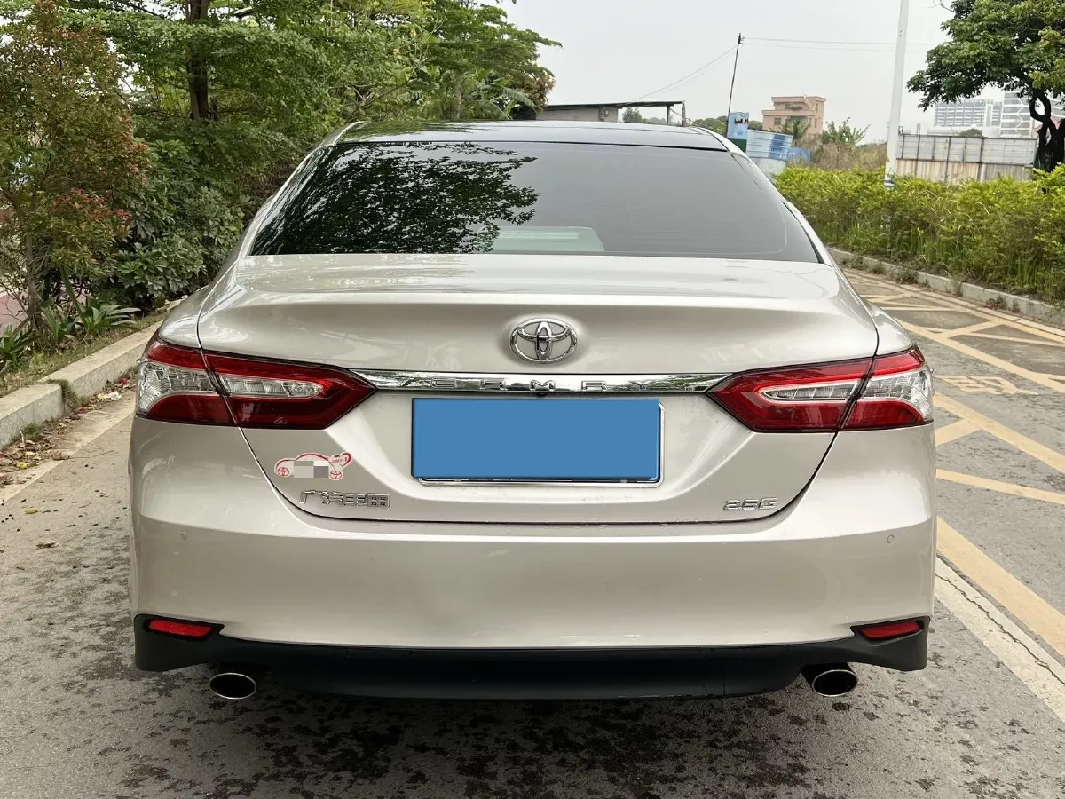 2019 Toyota Camry 2.5L 209HP L4 8AT,autocango,china used car exporter,china ev exporter,chinese used car exporter,chinese used ev exporter