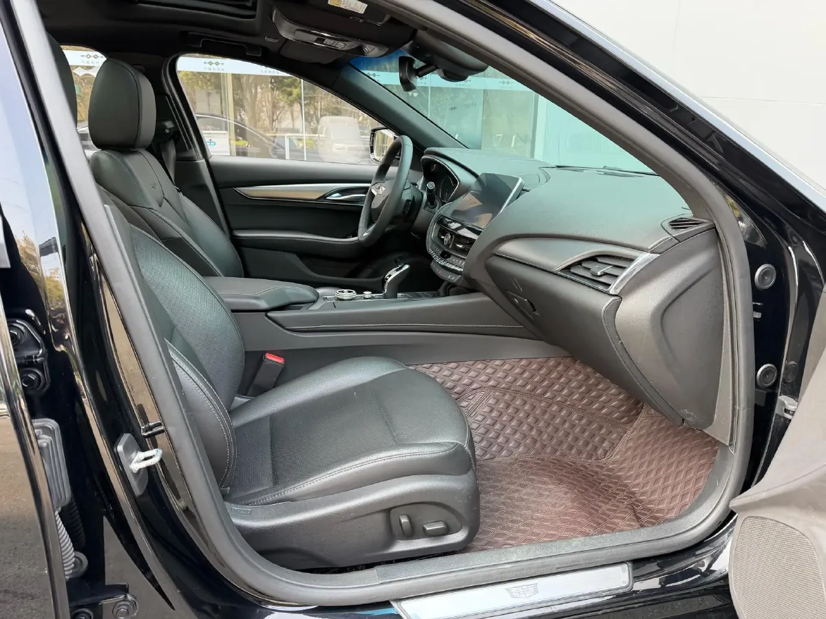 2022 Cadillac CT5 2.0T 237HP L4 10AT,autocango,china used car exporter,china ev exporter,chinese used car exporter,chinese used ev exporter