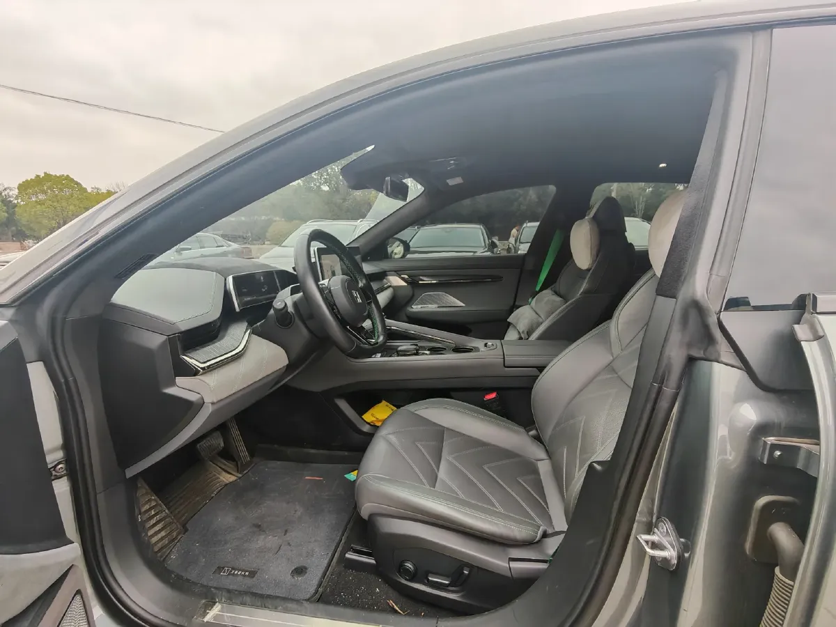 2021 Zeekr 001 BEV 100KWH,autocango,china used car exporter,china ev exporter,chinese used car exporter,chinese used ev exporter