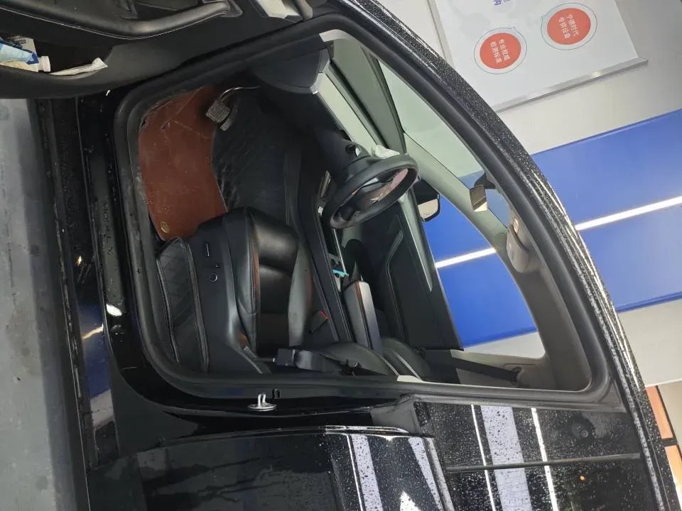 2024 Iveco OuSheng BEV 77.28KWH,autocango,china used car exporter,china ev exporter,chinese used car exporter,chinese used ev exporter