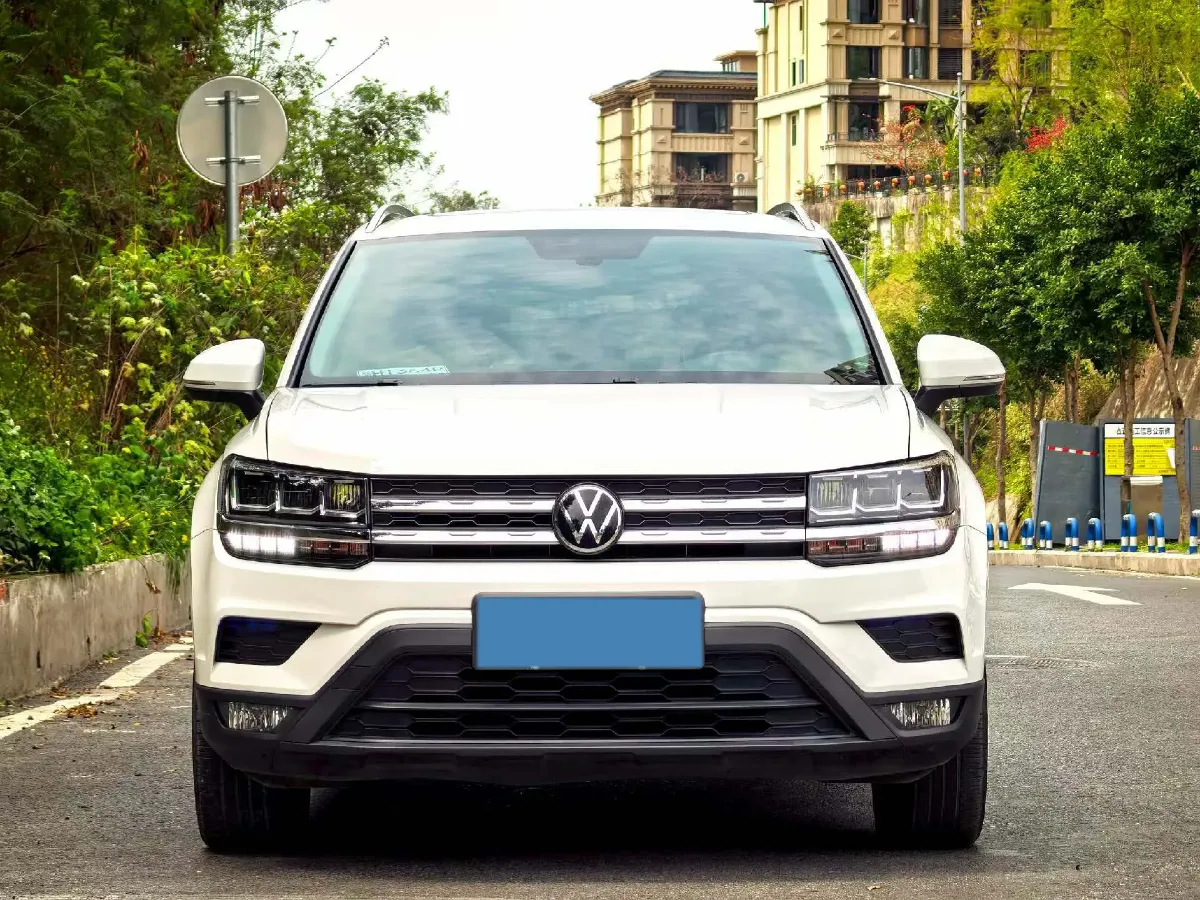 2021 Volkswagen Tharu 1.4T 150HP L4 7DCT,autocango,china used car exporter,china ev exporter,chinese used car exporter,chinese used ev exporter