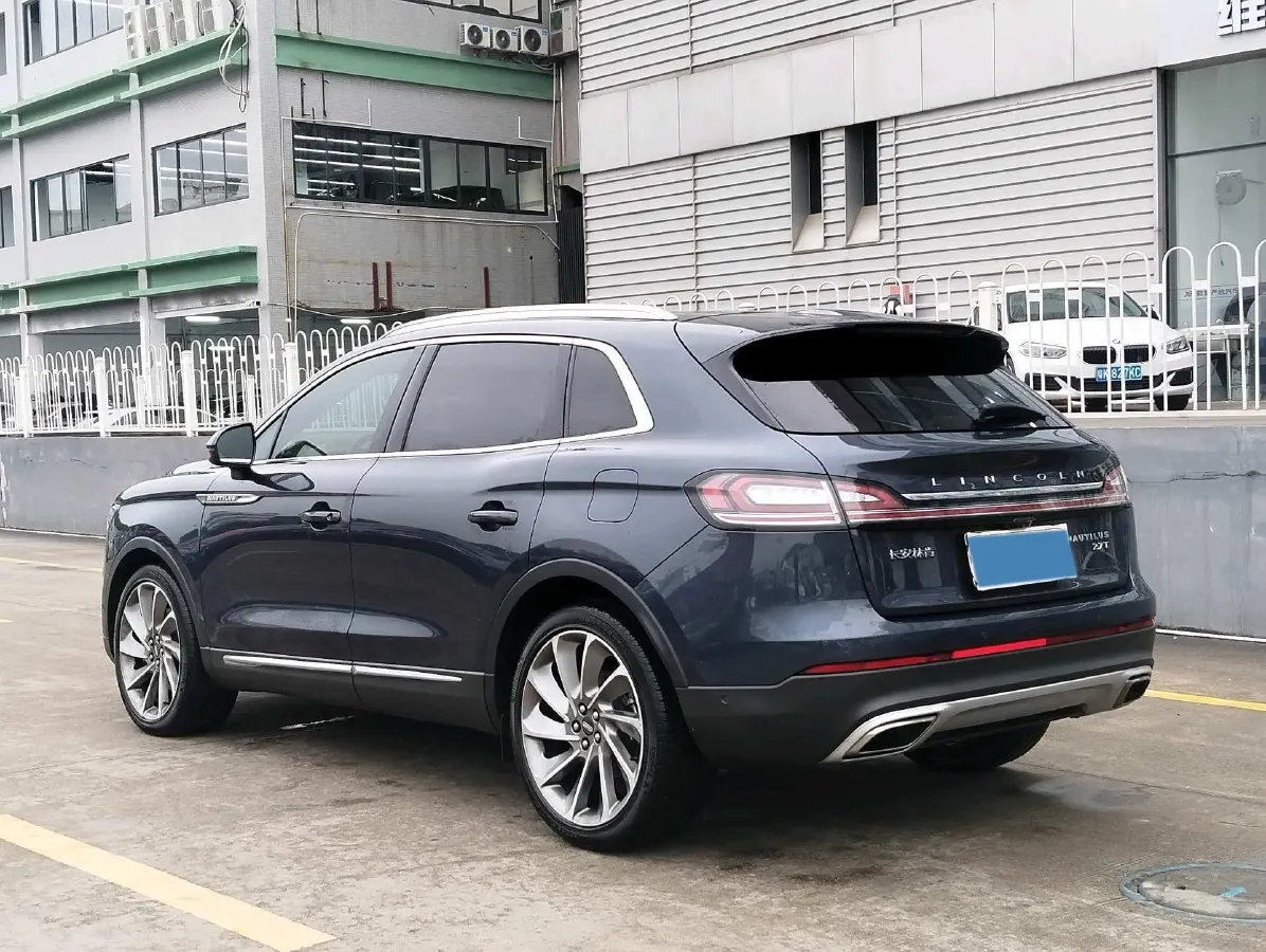 2021 Lincoln Nautilus 2.7T 322HP V6 8AT,autocango,china used car exporter,china ev exporter,chinese used car exporter,chinese used ev exporter