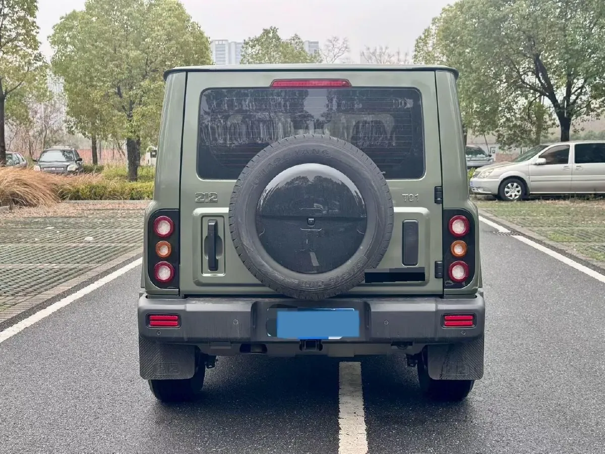 2024 212 212 T01 2.0T 252HP L4 8AT,autocango,china used car exporter,china ev exporter,chinese used car exporter,chinese used ev exporter