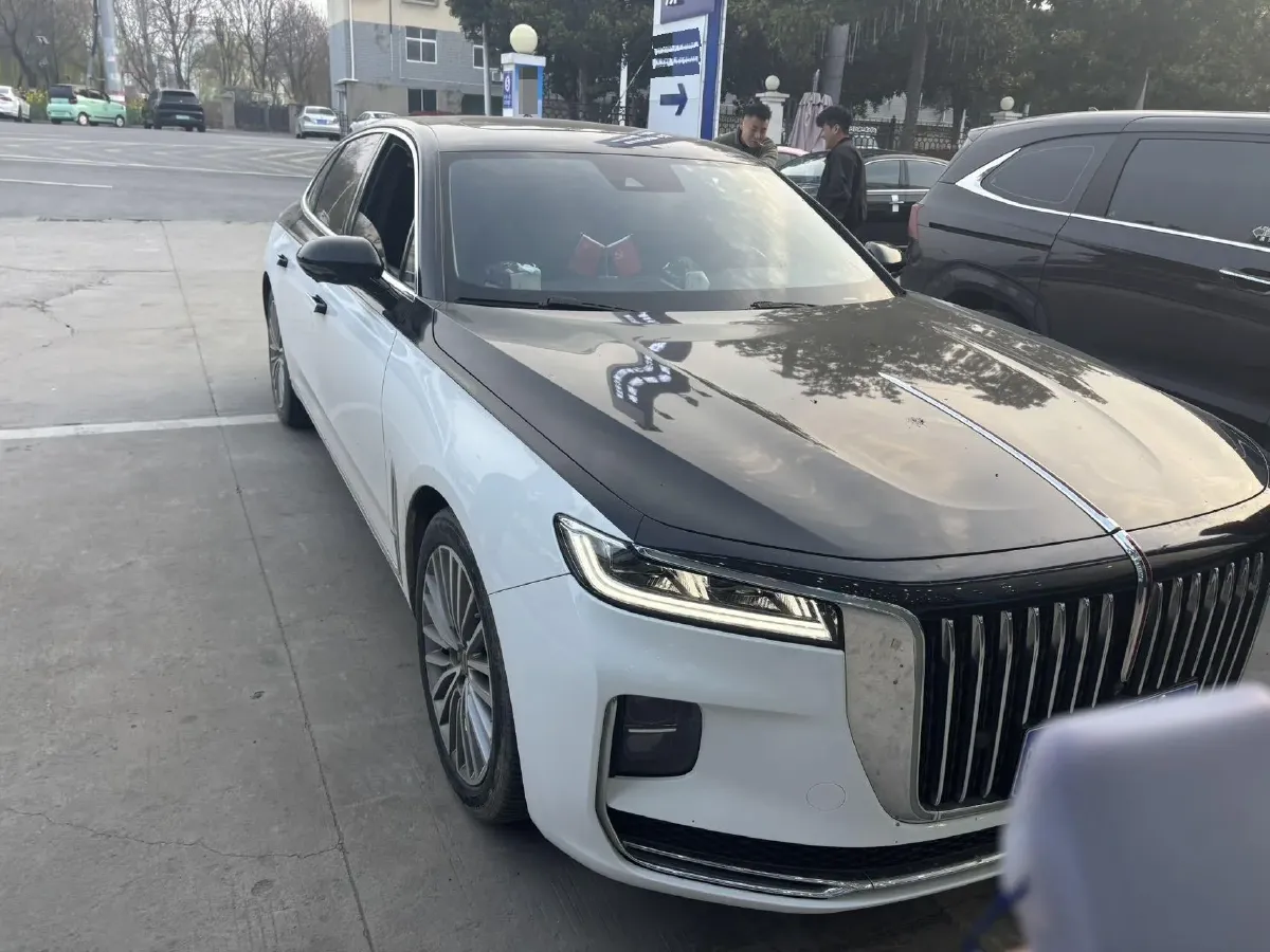 2020 HongQi H9 2.0T 252HP L4 7DCT,autocango,china used car exporter,china ev exporter,chinese used car exporter,chinese used ev exporter