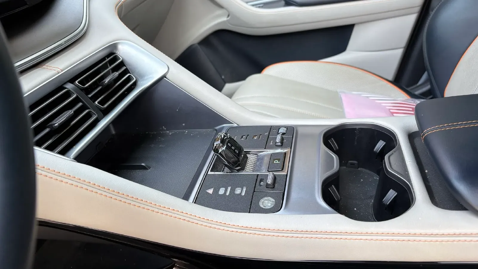 2024 BYD Song Plus 1.5L 110HP L4 E-CVT PHEV 18.3KWH,autocango,china used car exporter,china ev exporter,chinese used car exporter,chinese used ev exporter