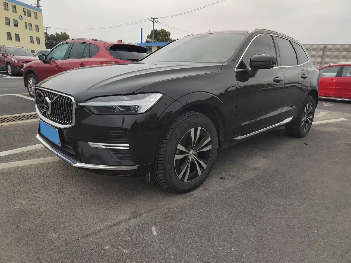 2024 Volvo XC60 2.0T 250HP L4 8AT,autocango,china used car exporter,china ev exporter,chinese used car exporter,chinese used ev exporter