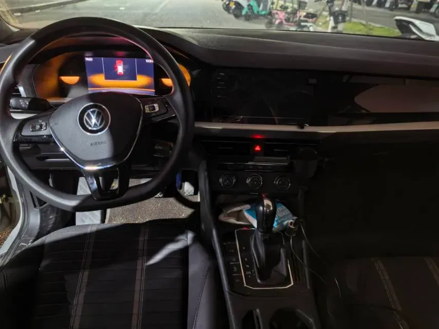 2021 Volkswagen Lavida 1.4T 150HP L4 7DCT,autocango,china used car exporter,china ev exporter,chinese used car exporter,chinese used ev exporter