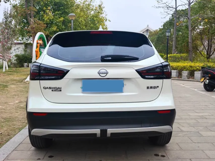2025 Nissan Qashqai 2.0L 151HP L4 CVT,autocango,china used car exporter,china ev exporter,chinese used car exporter,chinese used ev exporter