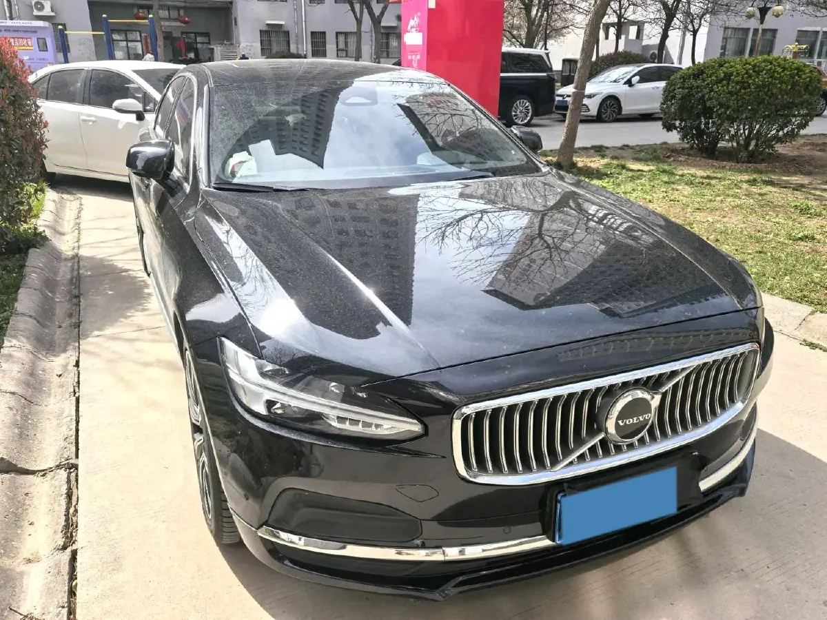 2024 Volvo S90 2.0T 250HP L4 8AT,autocango,china used car exporter,china ev exporter,chinese used car exporter,chinese used ev exporter